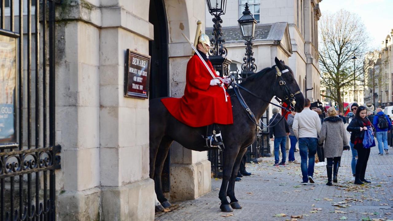 Amazing London Hotel Buitenkant foto